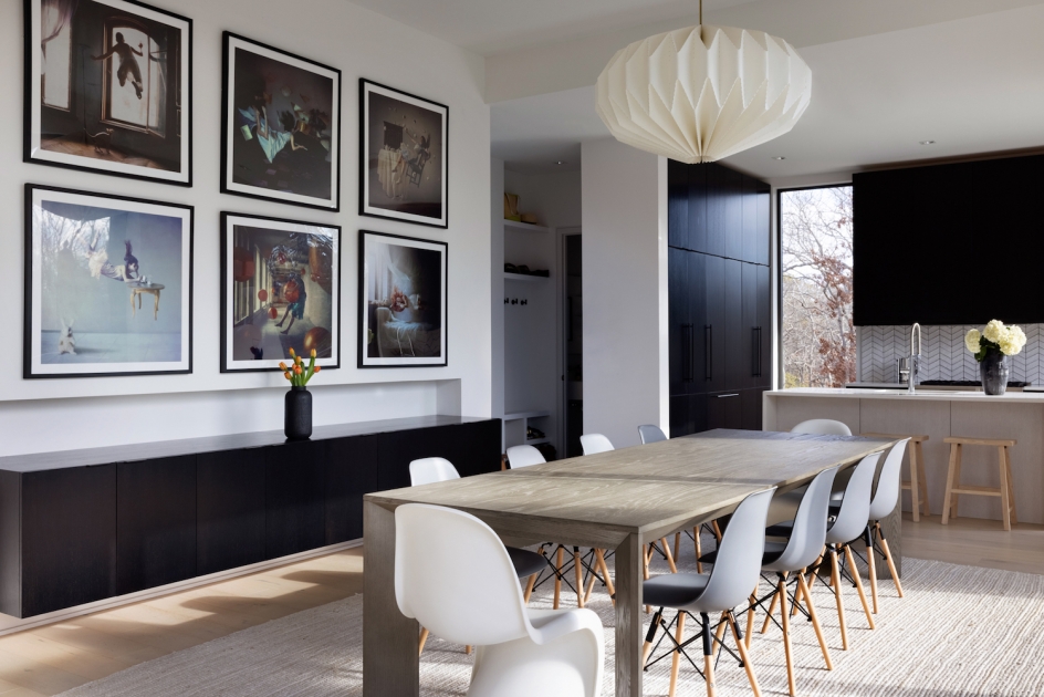 Photographer Nina Choi Architecture Modern House Kitchen Space Picture Wall Interior Design